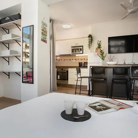 Apartament Nelale