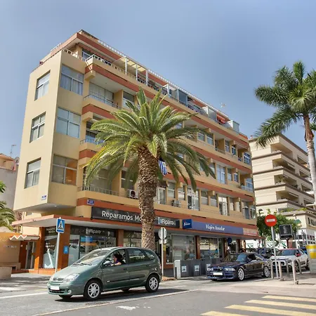 Nelale Puerto de la Cruz (Tenerife)