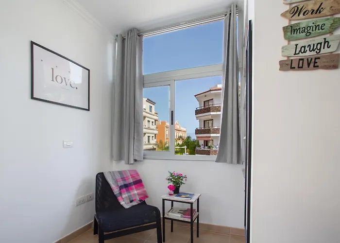 Nelale Puerto de la Cruz (Tenerife)