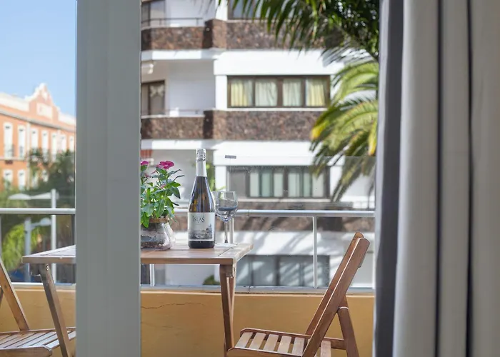 Nelale * Puerto de la Cruz (Tenerife)